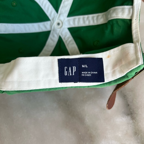 GAP baseball cap - Picture 2 of 5